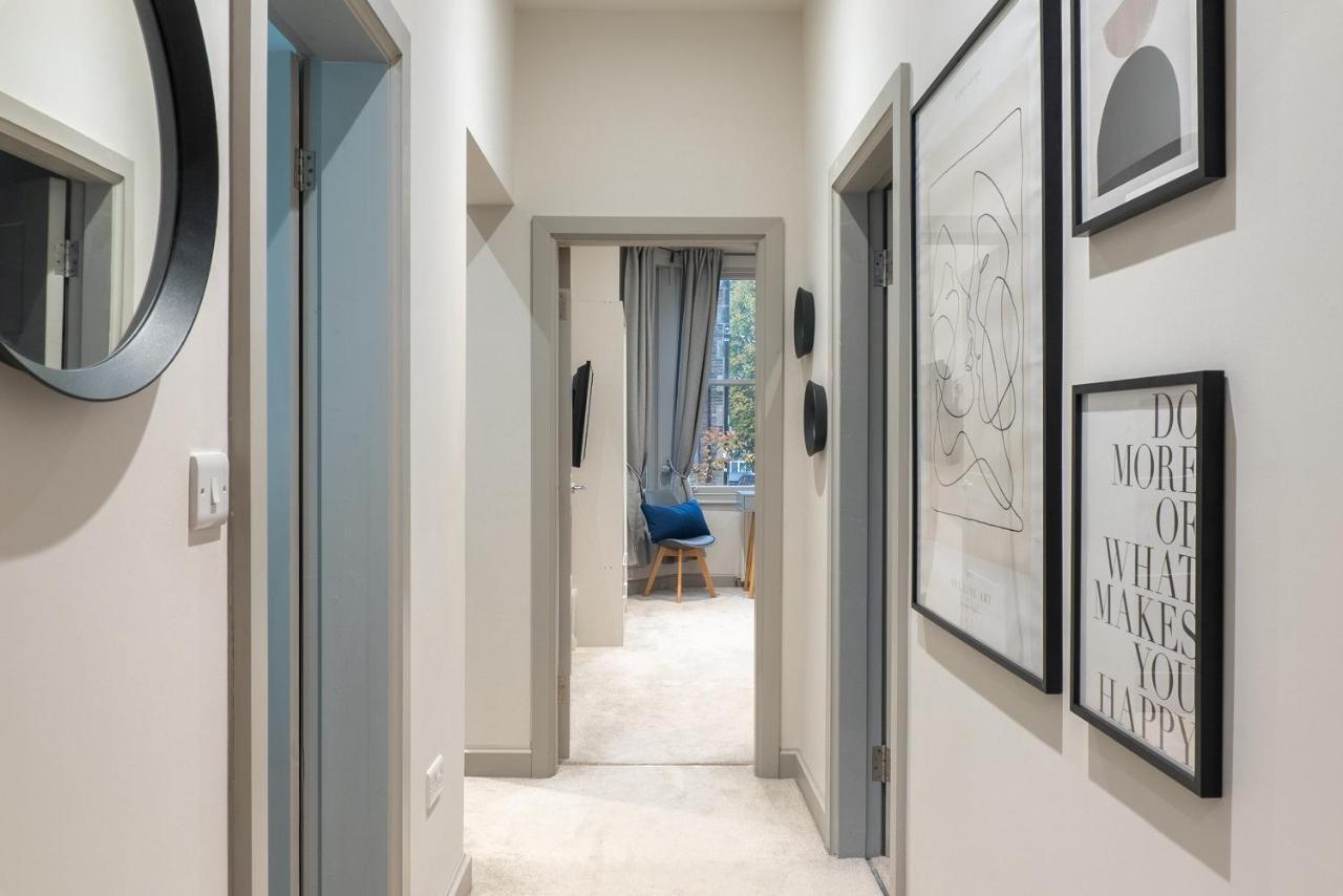 Spring Mount Huge Luxury Full Apartment- Harrogate Centre-Two Extremely Comfy Kingsize Bedrooms-Fully Equipped Modern Kitchen-Cosy Living Room With Huge Tv Extérieur photo