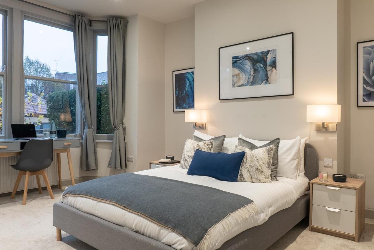 Spring Mount Huge Luxury Full Apartment- Harrogate Centre-Two Extremely Comfy Kingsize Bedrooms-Fully Equipped Modern Kitchen-Cosy Living Room With Huge Tv Extérieur photo